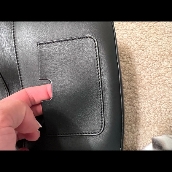 Alexandra Clancy Llora Crossbody Bag - Picture 10 of 10